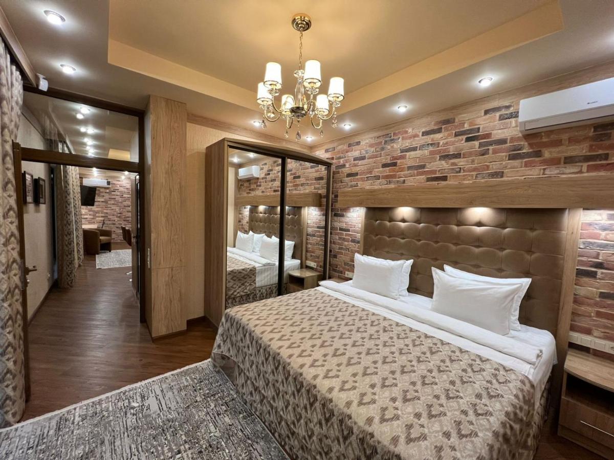 City Stay Апарт-Отель Алматы المظهر الخارجي الصورة