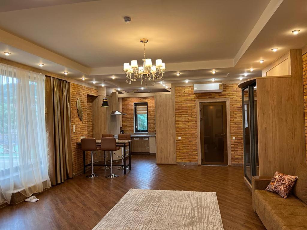 City Stay Апарт-Отель Алматы المظهر الخارجي الصورة